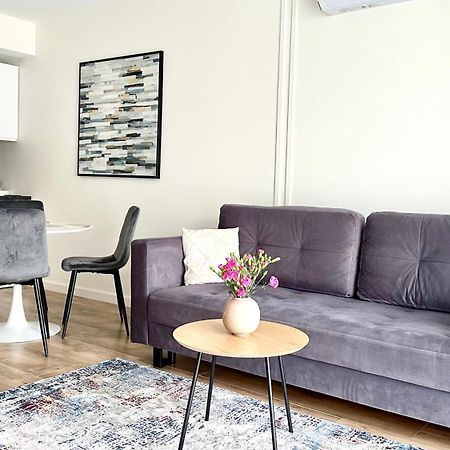 Apartament Elegant 2 Przemysl Bagian luar foto