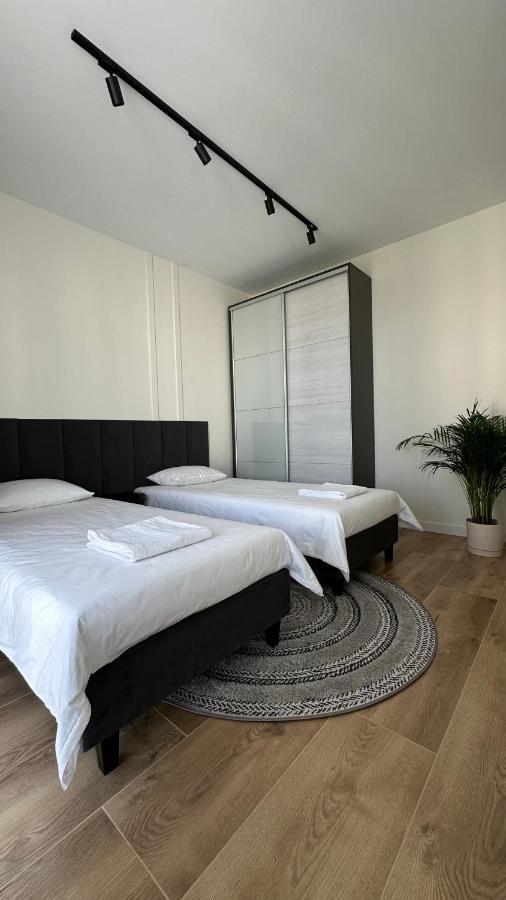 Apartament Elegant 2 Przemysl Bagian luar foto