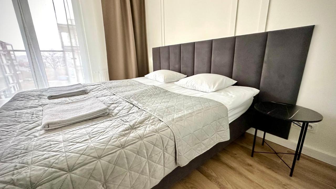 Apartament Elegant 2 Przemysl Bagian luar foto