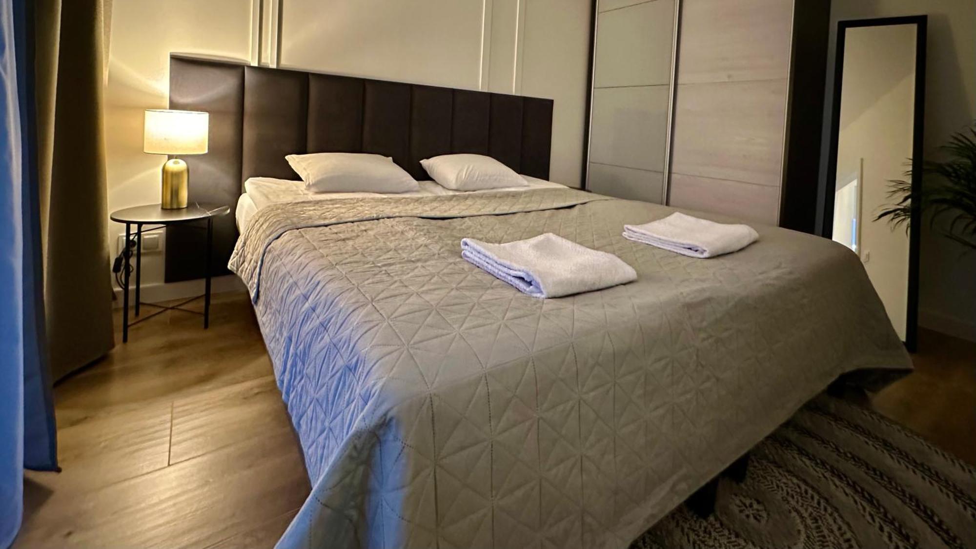 Apartament Elegant 2 Przemysl Bagian luar foto
